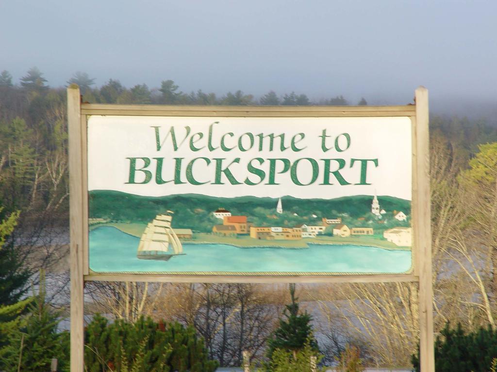 Bucksport Inn Buitenkant foto